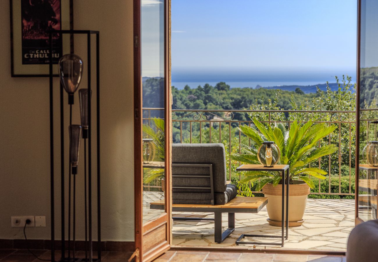 Villa à Tourrettes-sur-Loup - VILLA OASIS