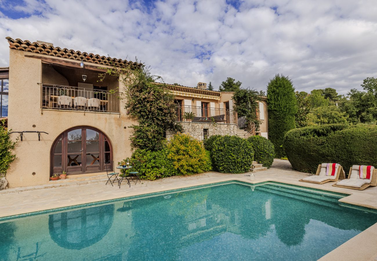 Villa à Tourrettes-sur-Loup - VILLA OASIS