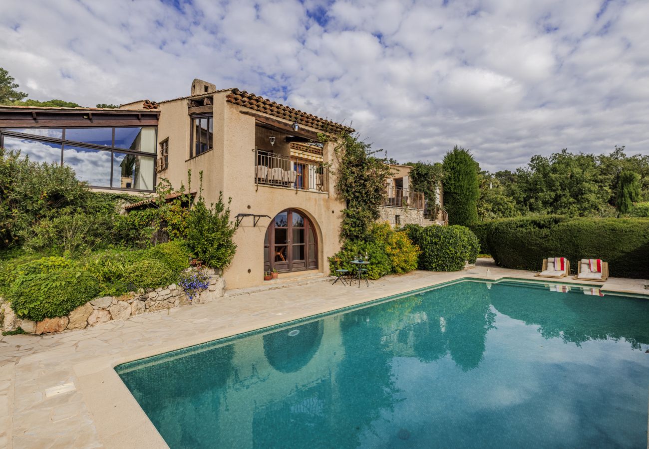 Villa à Tourrettes-sur-Loup - VILLA OASIS
