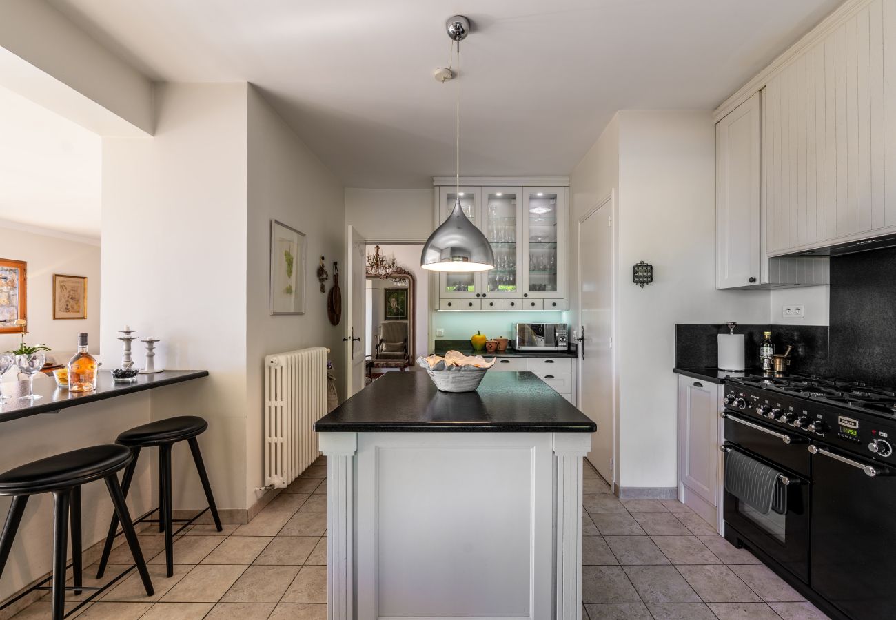 Villa à Tourrettes-sur-Loup - VILLA VIRETTES