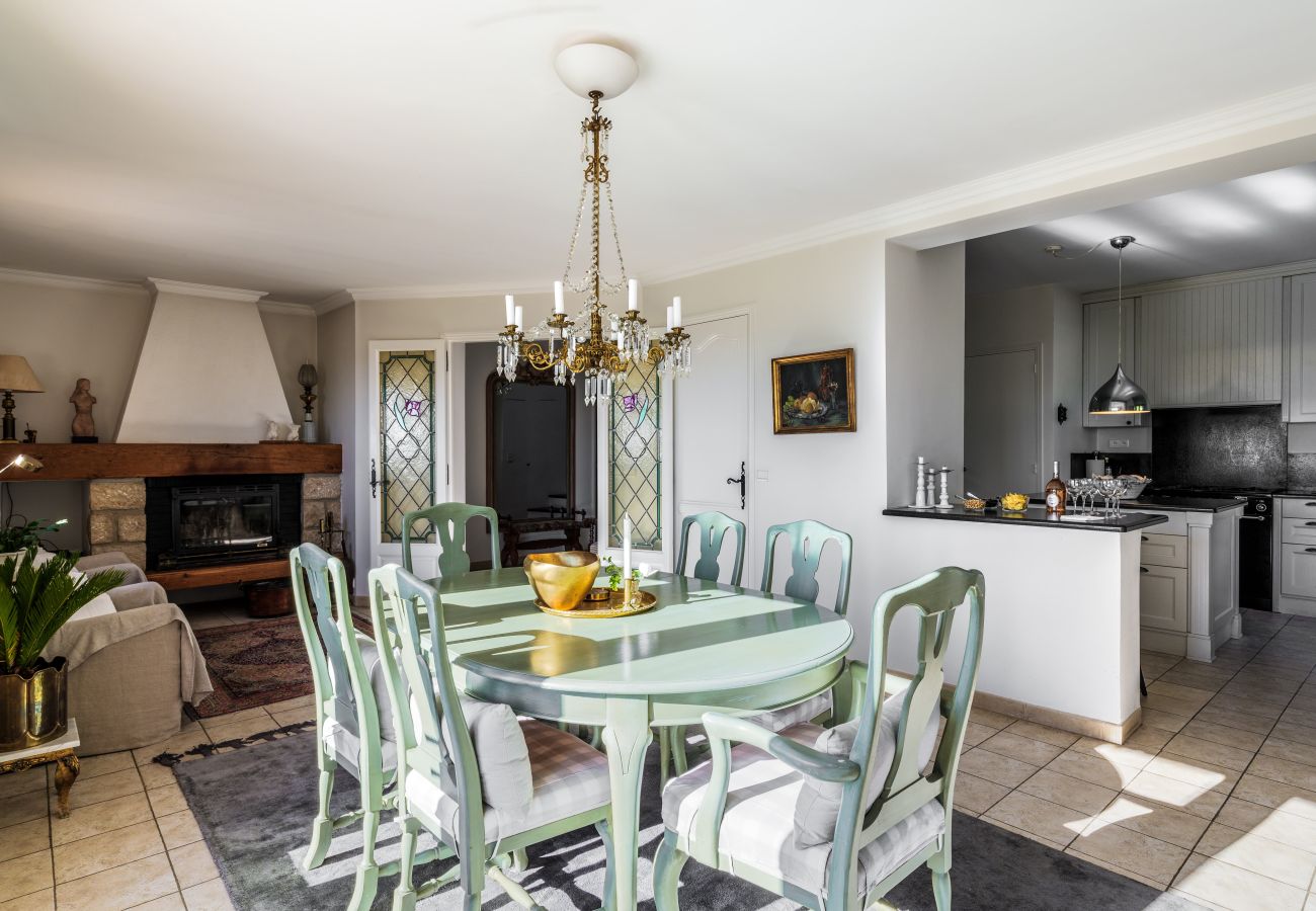 Villa à Tourrettes-sur-Loup - VILLA VIRETTES