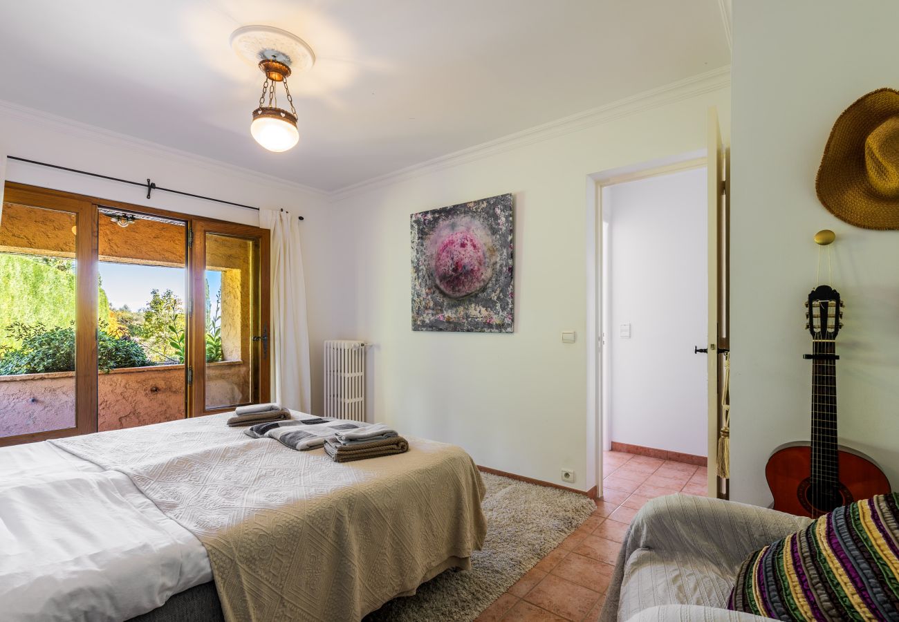 Villa à Tourrettes-sur-Loup - VILLA VIRETTES