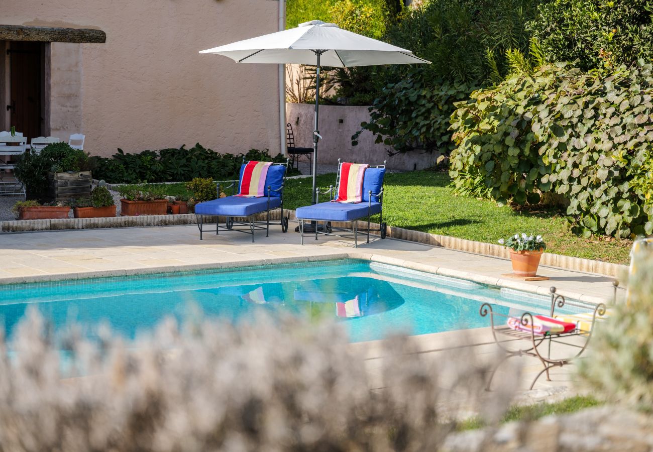 Villa à Tourrettes-sur-Loup - VILLA VIRETTES