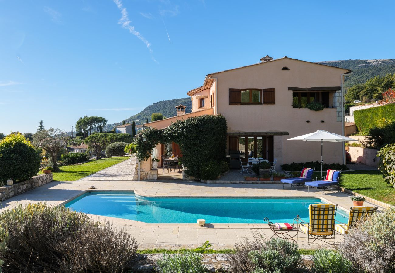 Villa à Tourrettes-sur-Loup - VILLA VIRETTES