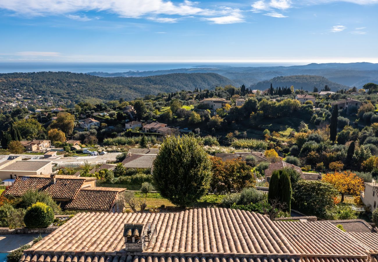 Villa à Tourrettes-sur-Loup - VILLA VIRETTES