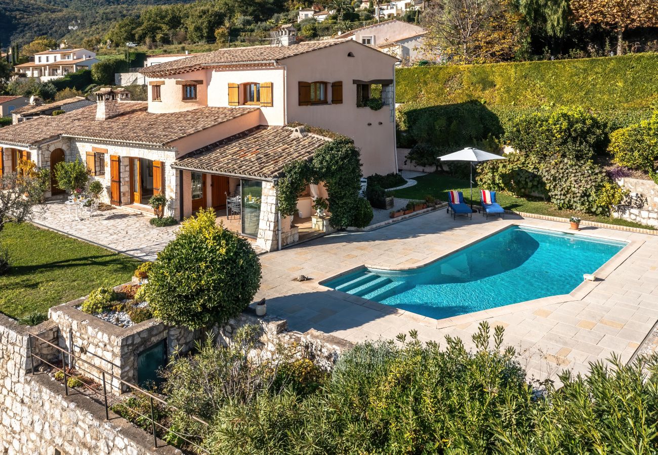 Villa à Tourrettes-sur-Loup - VILLA VIRETTES
