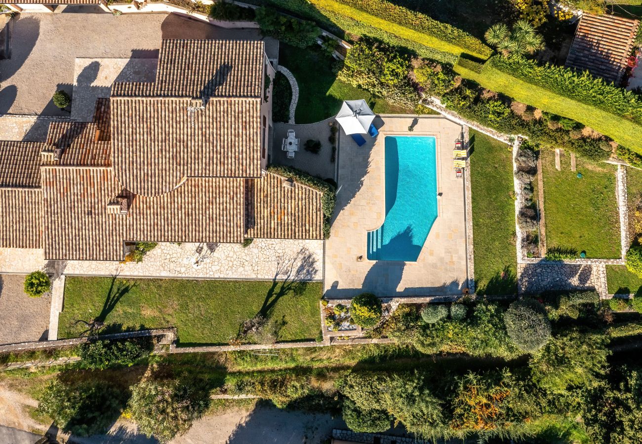 Villa à Tourrettes-sur-Loup - VILLA VIRETTES