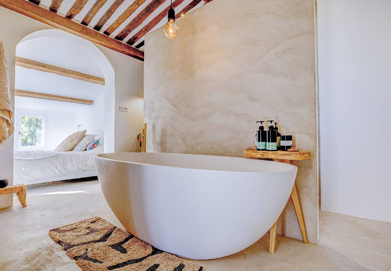 Villa à Tourrettes-sur-Loup - VILLA HEALTH