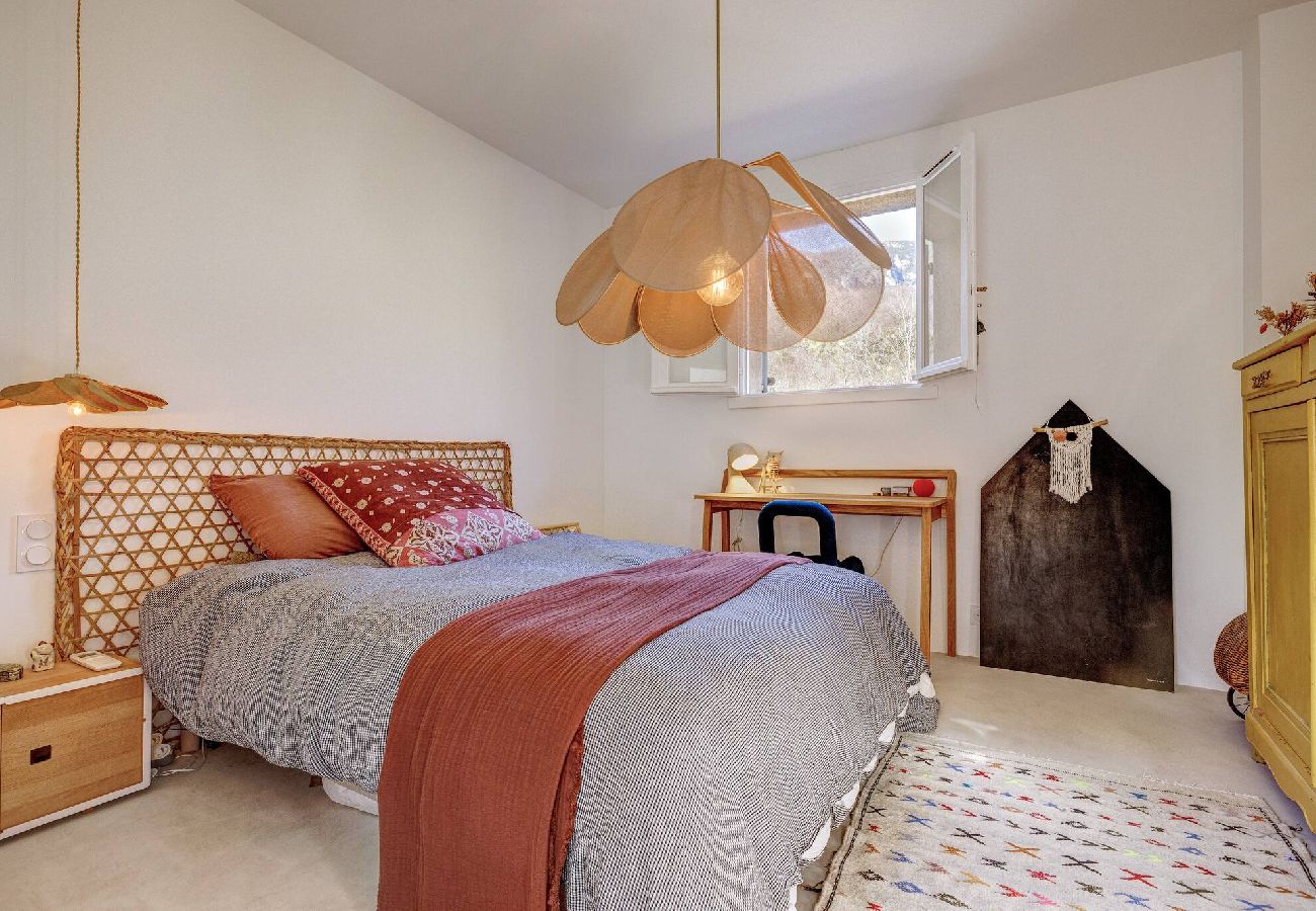 Villa à Tourrettes-sur-Loup - VILLA HEALTH