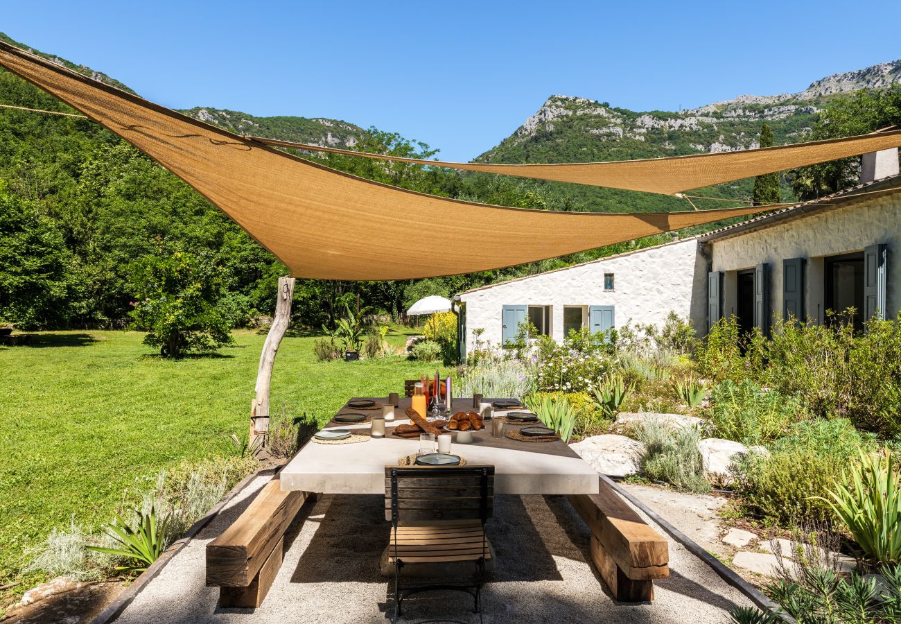 Villa à Tourrettes-sur-Loup - VILLA HEALTH
