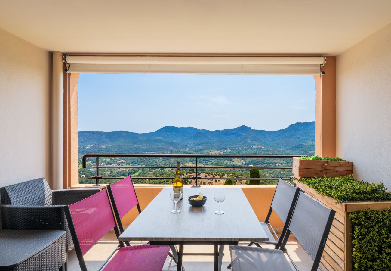 Appartement à Mandelieu-la-Napoule - APT MEDICIS