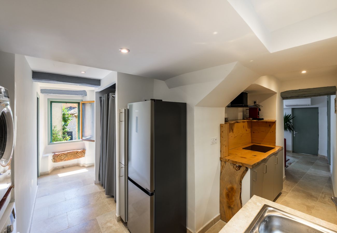 Appartement à Tourrettes-sur-Loup - APT LA FONTAINE