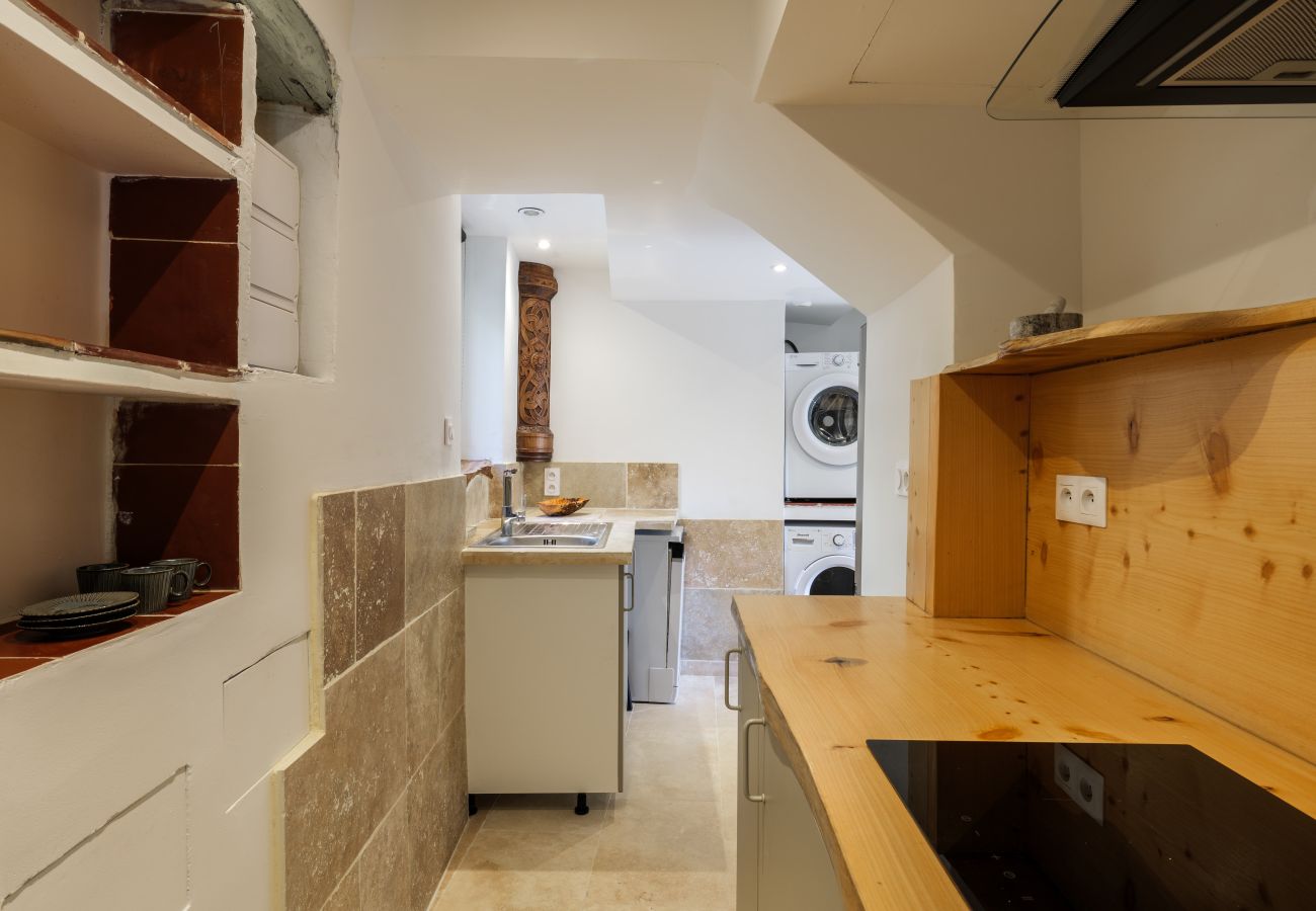 Appartement à Tourrettes-sur-Loup - APT LA FONTAINE