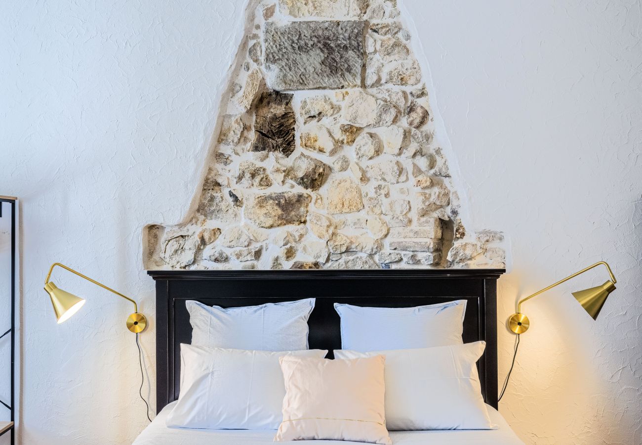 Appartement à Saint Paul de Vence - APT COCTEAU