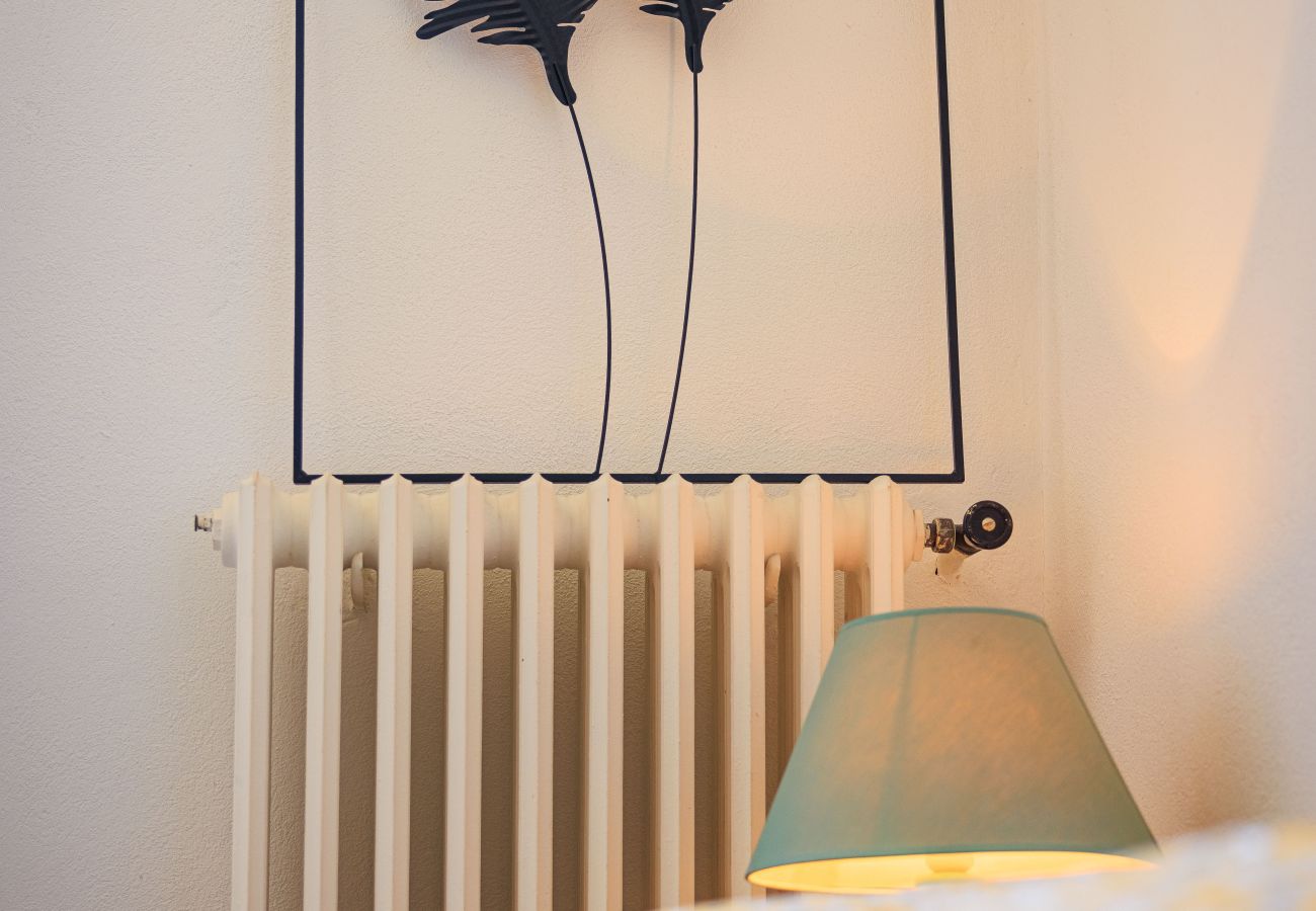 Maison à Tourrettes-sur-Loup - MAISON CANORGUES