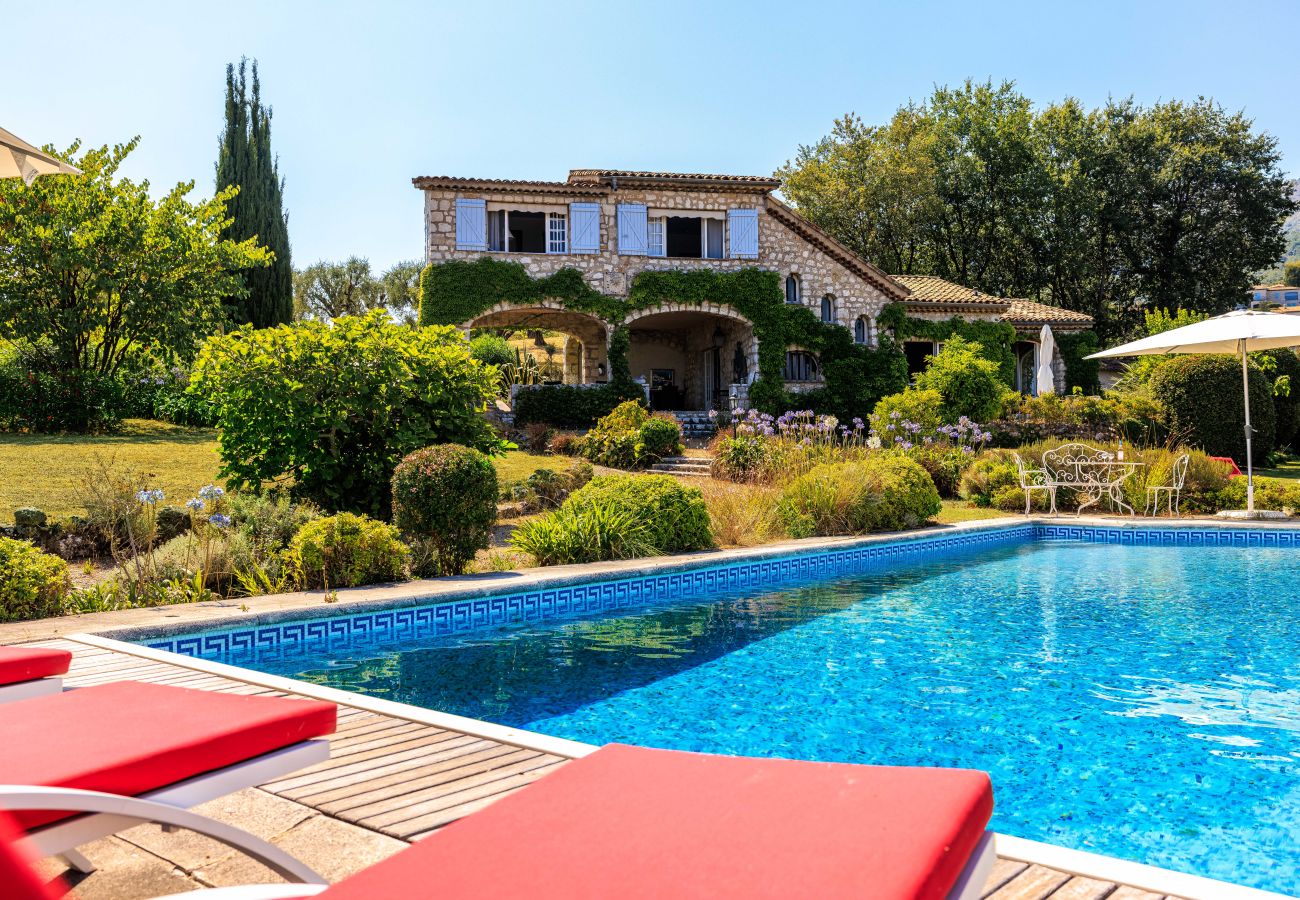 Maison à Tourrettes-sur-Loup - VILLA L’HERBIER