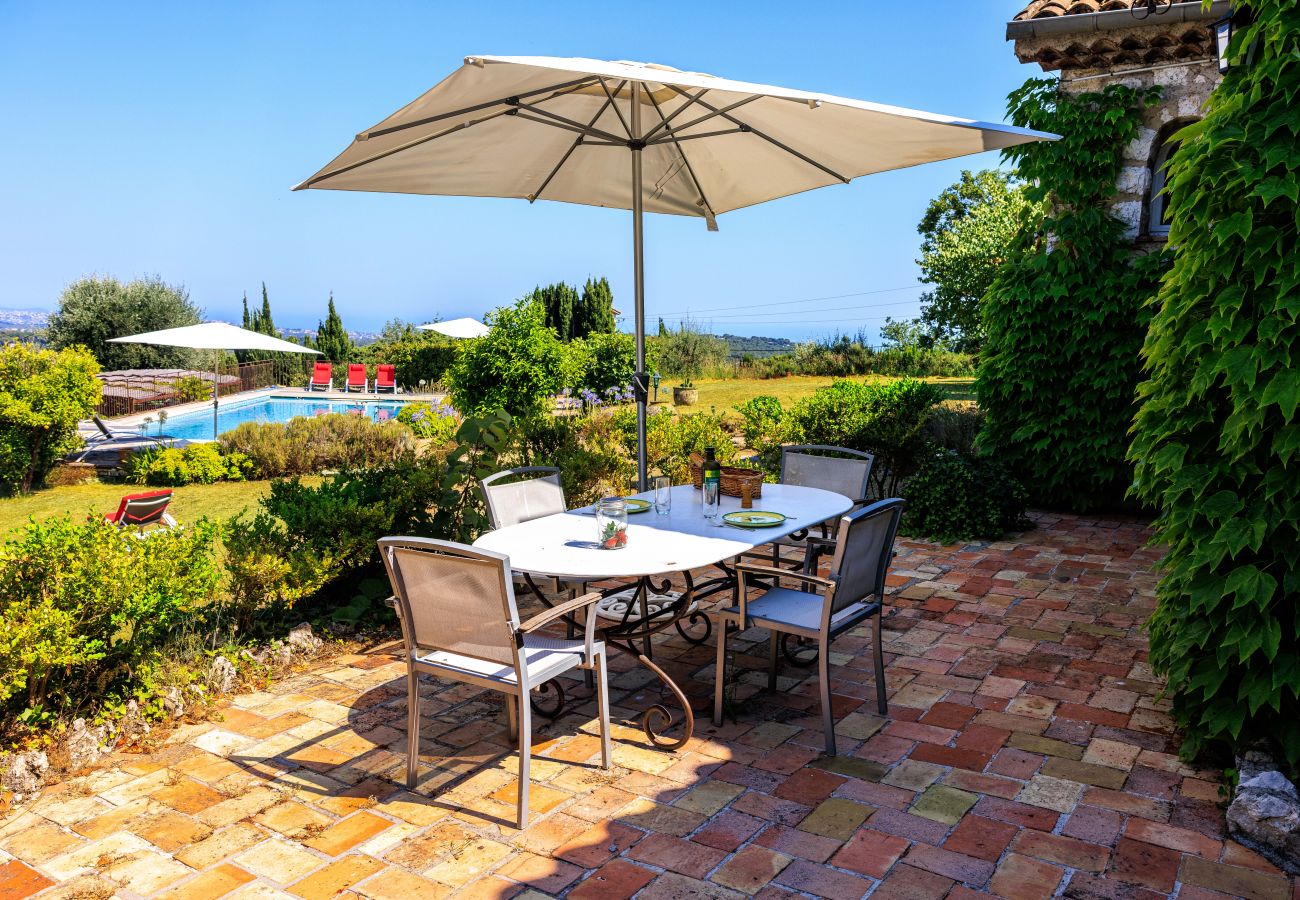 Maison à Tourrettes-sur-Loup - VILLA L’HERBIER