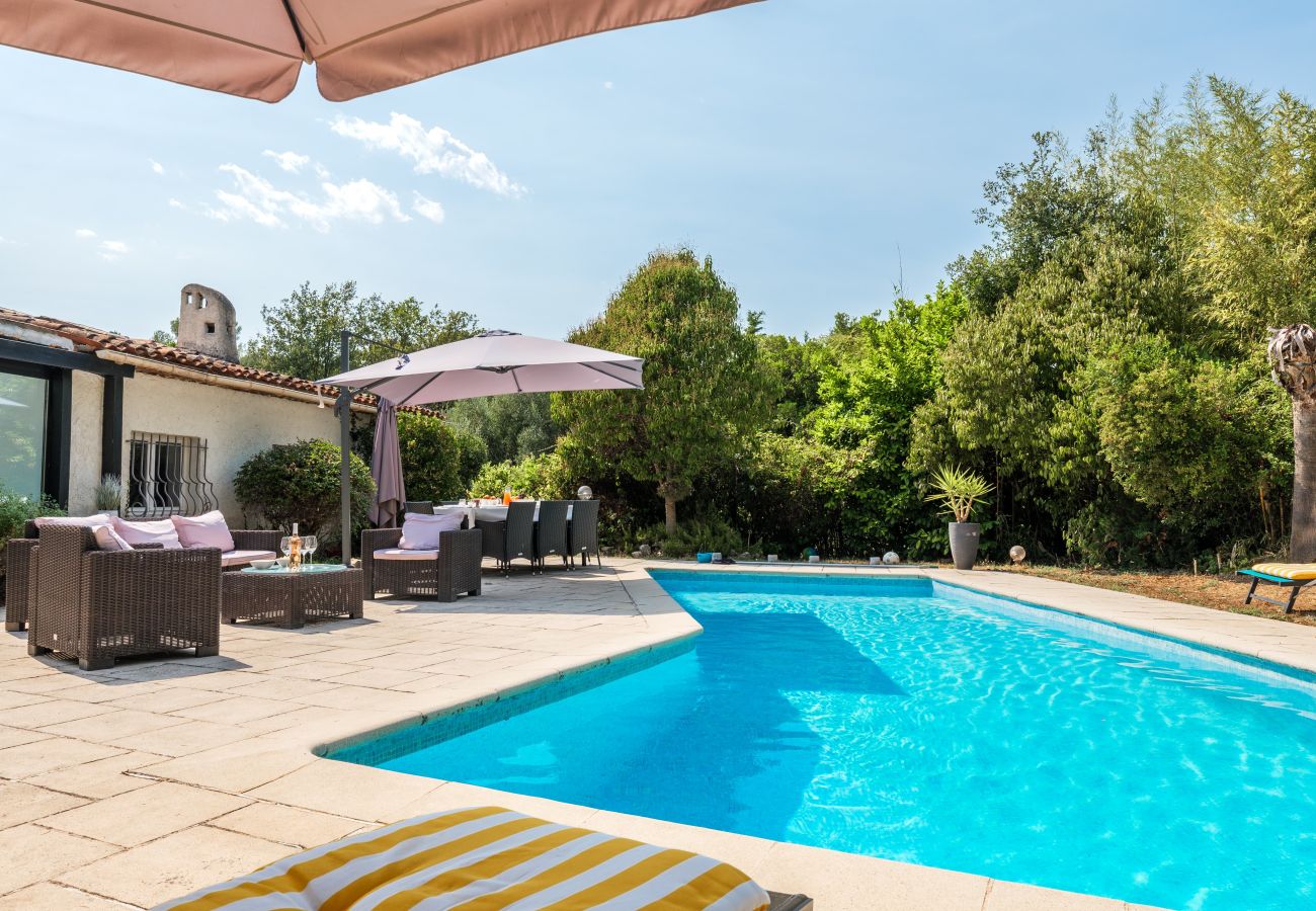 Maison à Roquefort-les-Pins - VILLA MAZAL