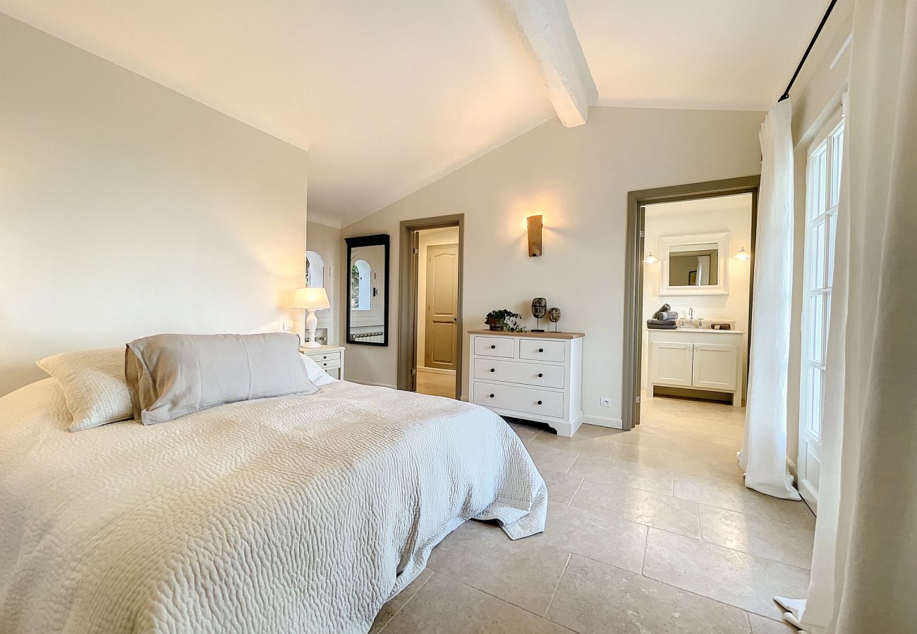 Villa à La Colle-sur-Loup - VILLA MAS BELLEVUE