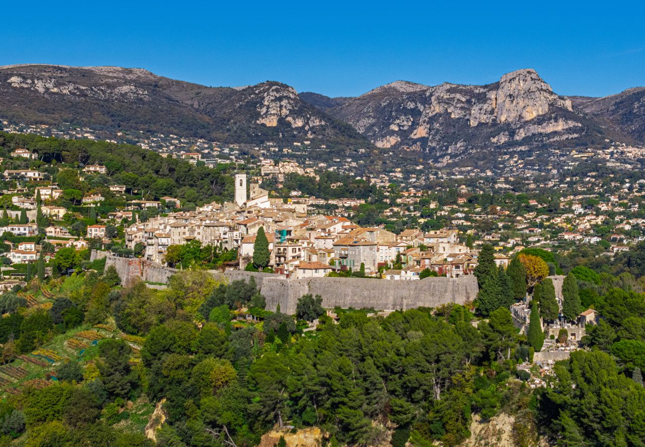 Maison à Saint Paul de Vence - VILLA MIRADOU