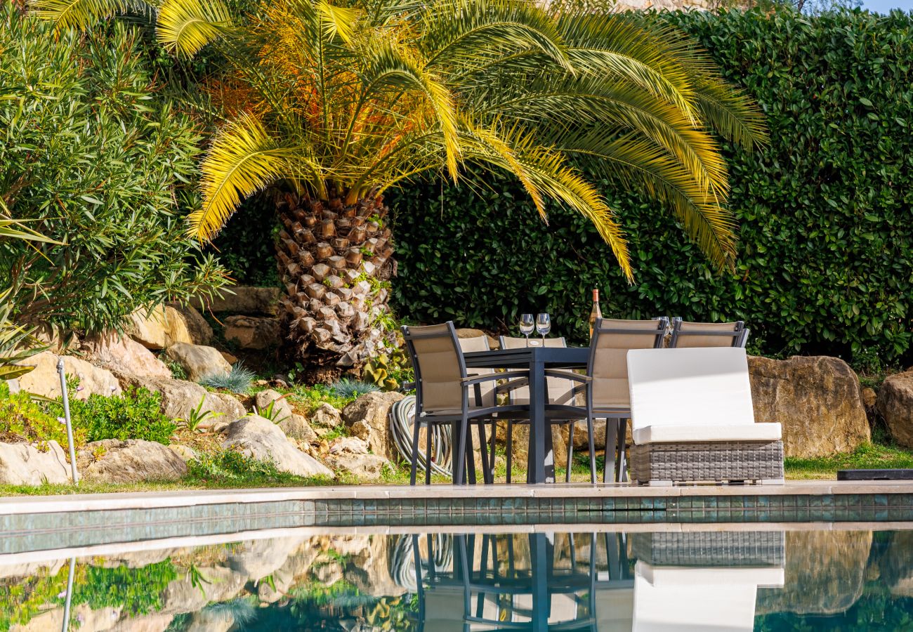 Villa à Tourrettes-sur-Loup - VILLA DU ROUCASSET