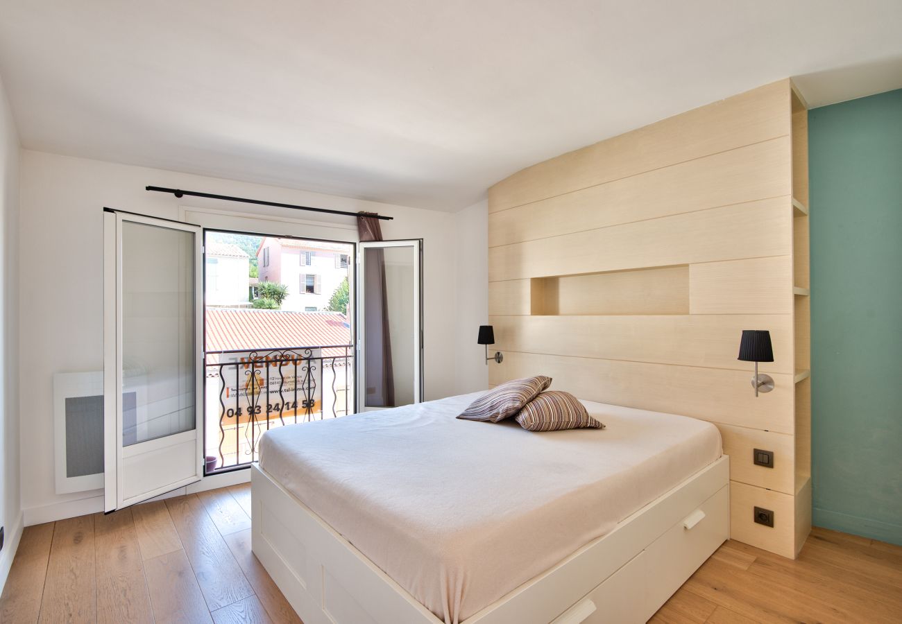 Appartement à Tourrettes-sur-Loup - APT LE NID