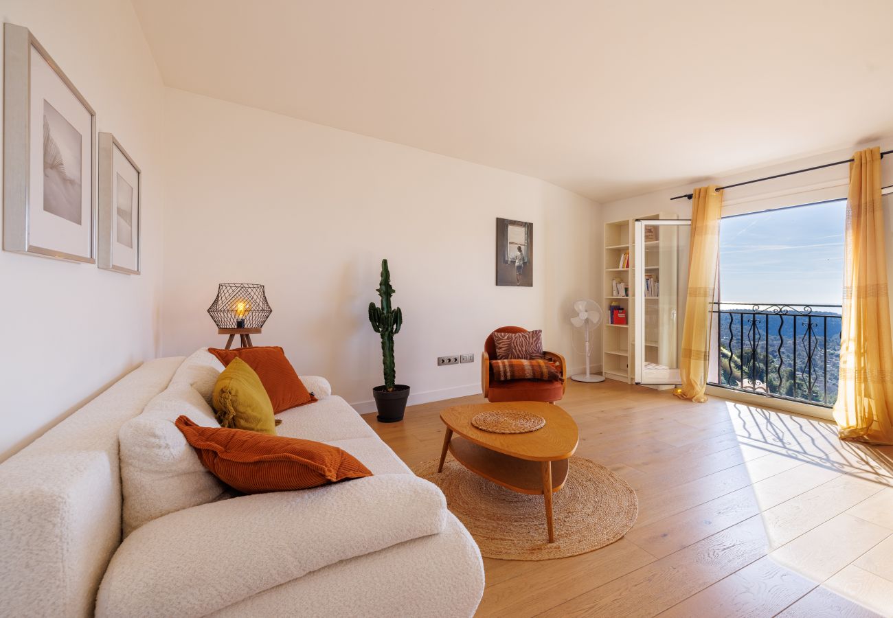 Appartement à Tourrettes-sur-Loup - APT LE NID