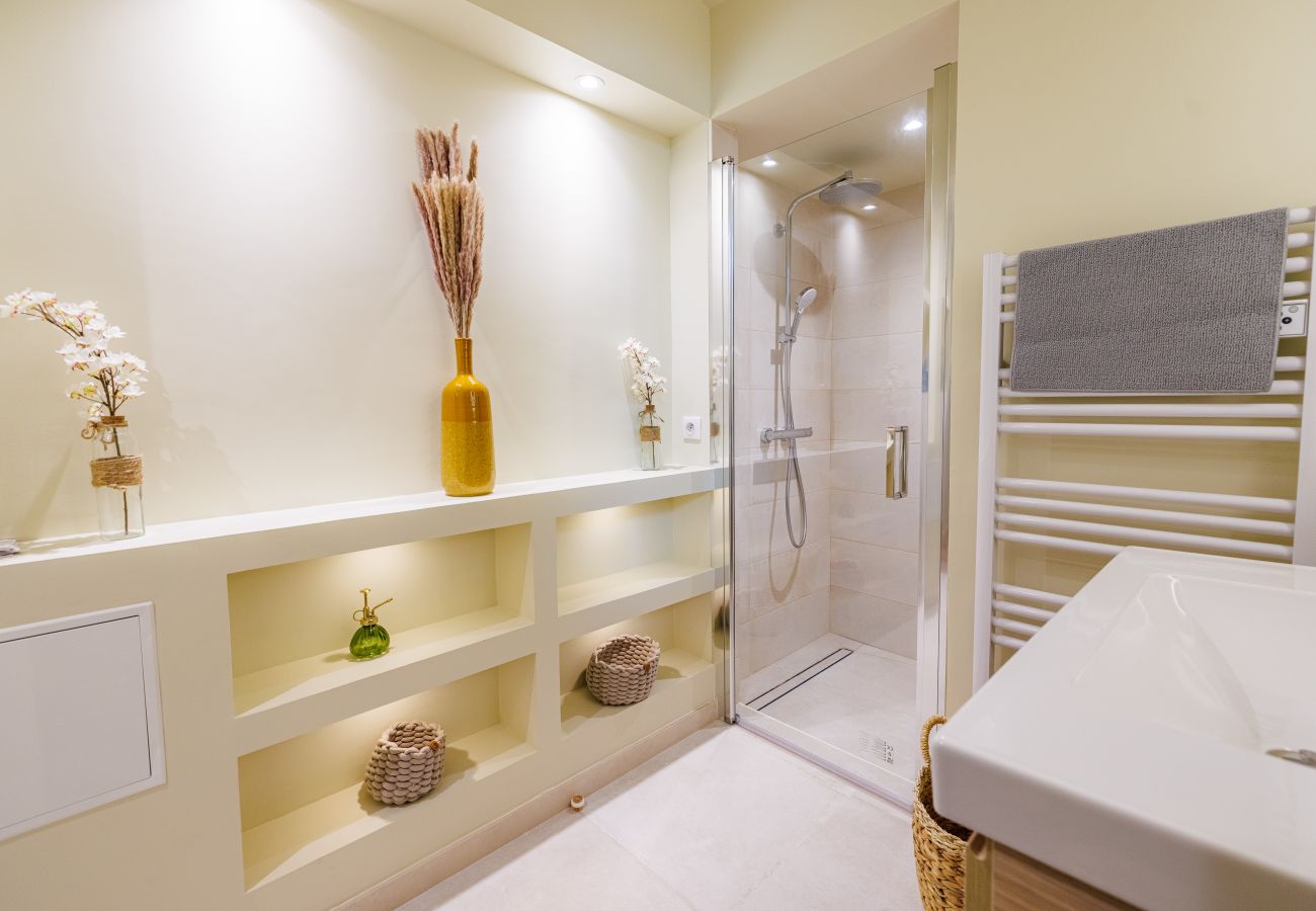 Villa à Tourrettes-sur-Loup - VILLA LE SOLEIL BLEU