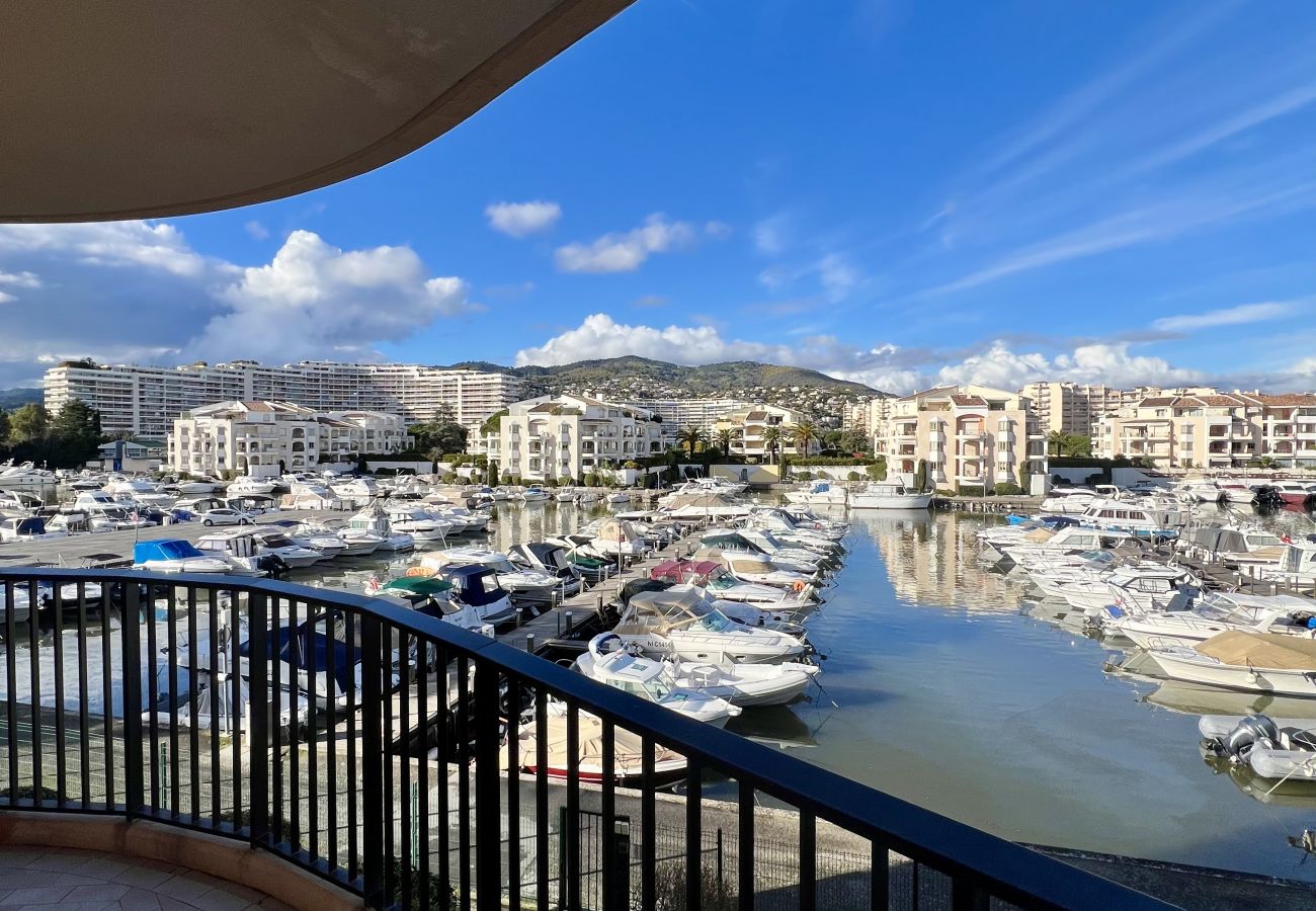 Appartement à Mandelieu-la-Napoule - APT LE MASTERS