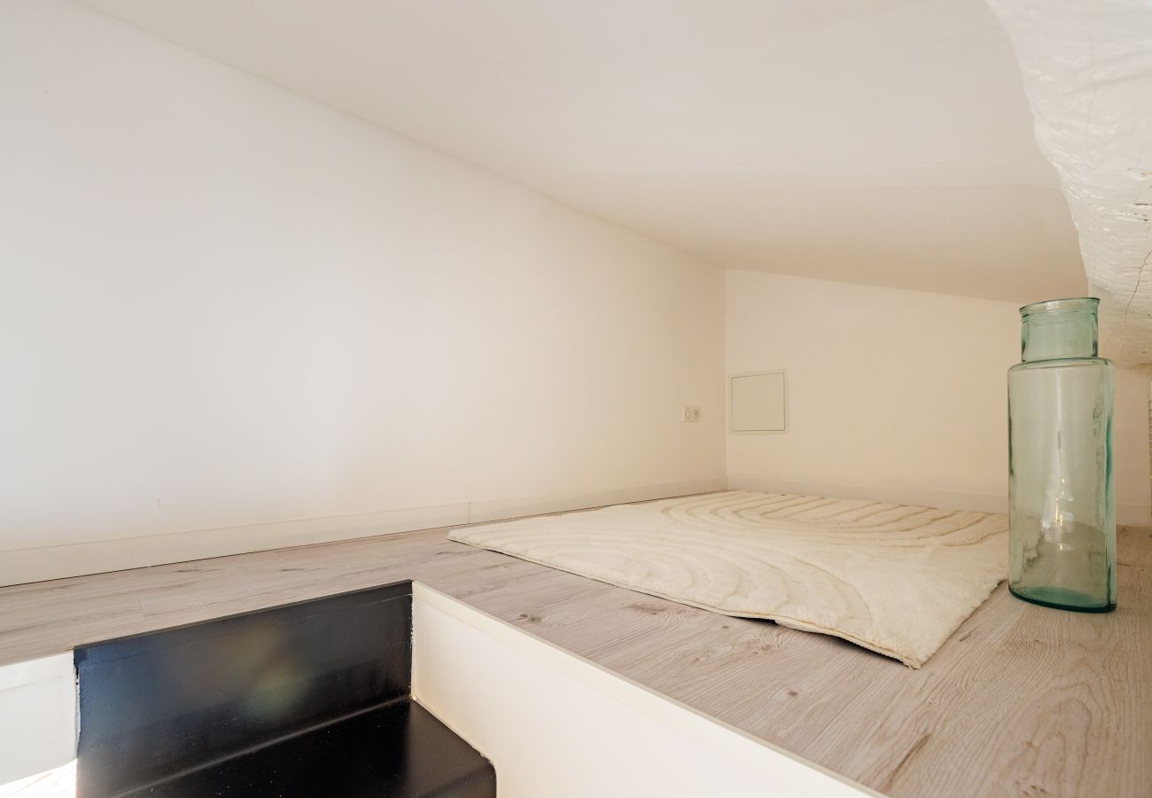 Appartement à Tourrettes-sur-Loup - APT LE FRENE