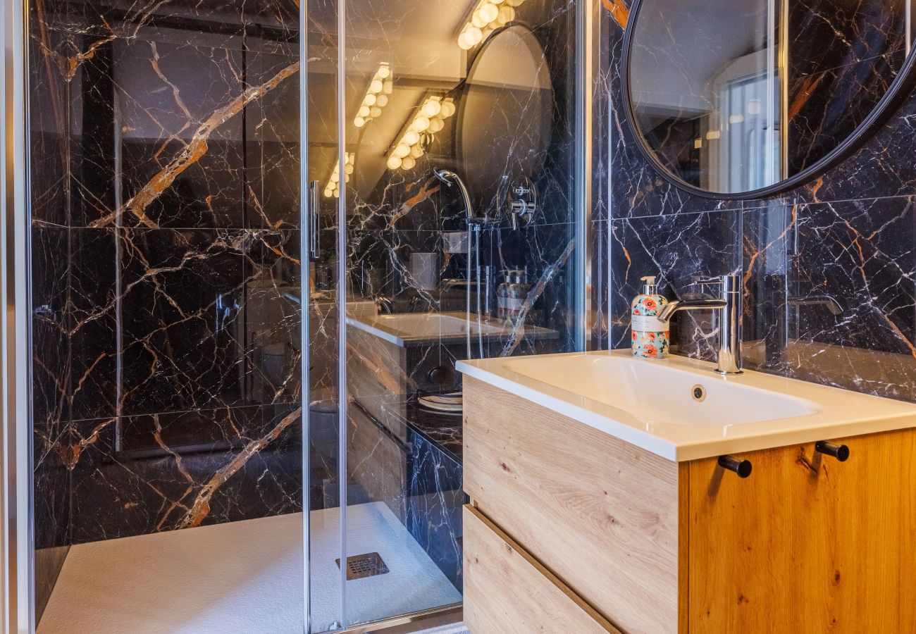 Appartement à Tourrettes-sur-Loup - APT LE FRENE