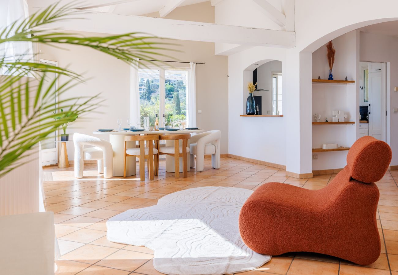 Maison à Tourrettes-sur-Loup - LA CABANETTE