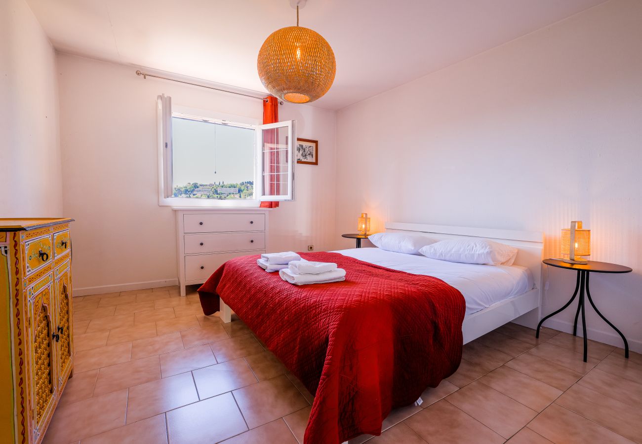 Villa à Vence - LE PIOULIER