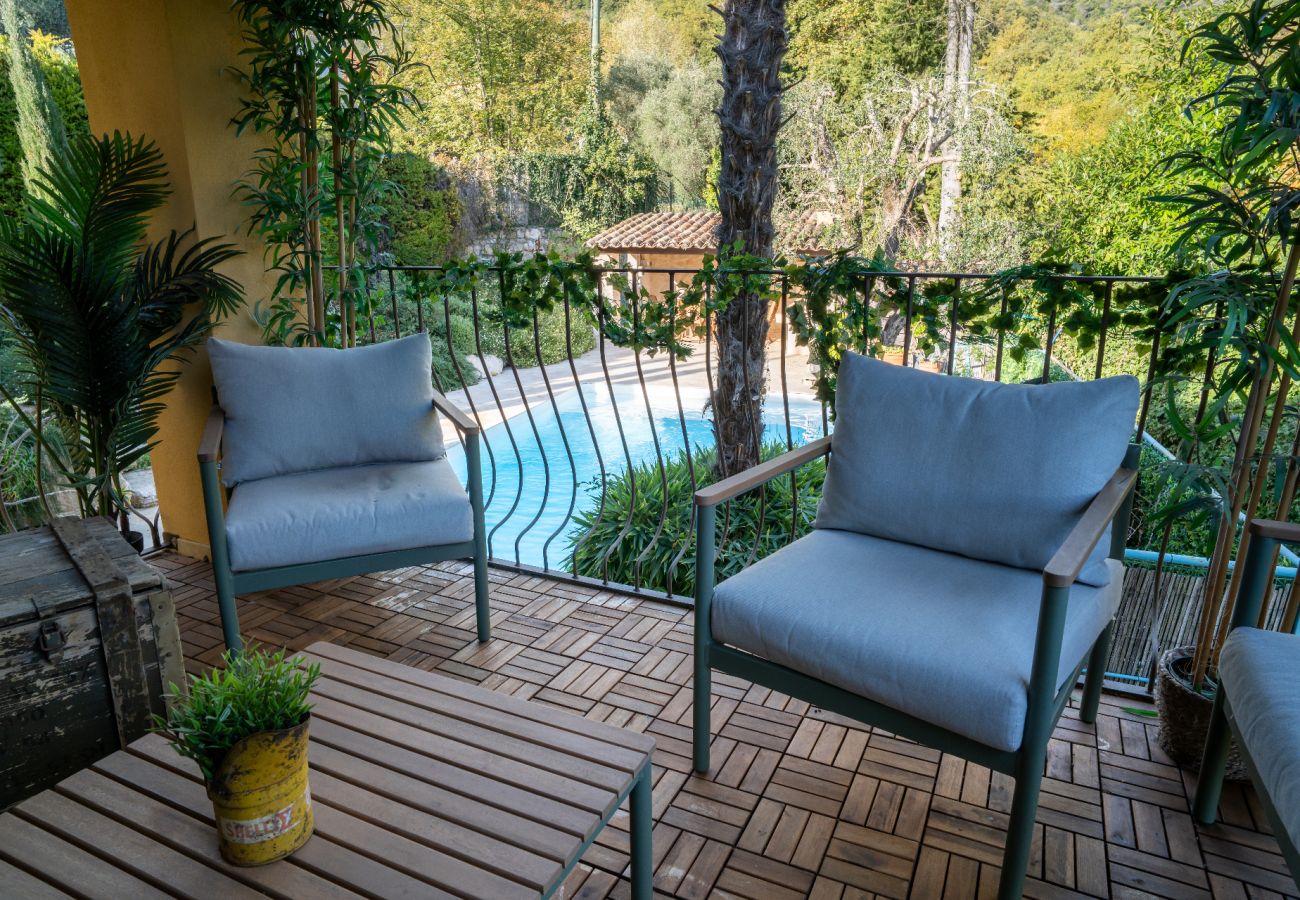 Maison à Tourretes sur Loup - LE TUF