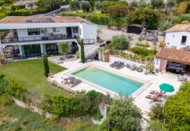 Villa à Tourrettes-sur-Loup - VILLA LES CANETTES
