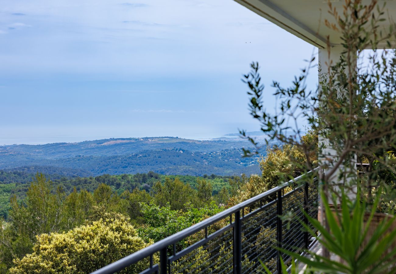Villa à Tourrettes-sur-Loup - VILLA LES CANETTES