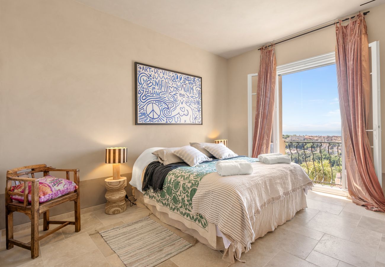 Villa à Vence - MAS DES CIGALES