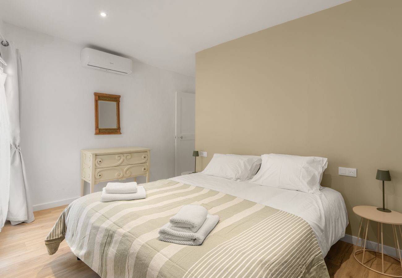 Appartement à Tourrettes-sur-Loup - APT L'HOSPITAL