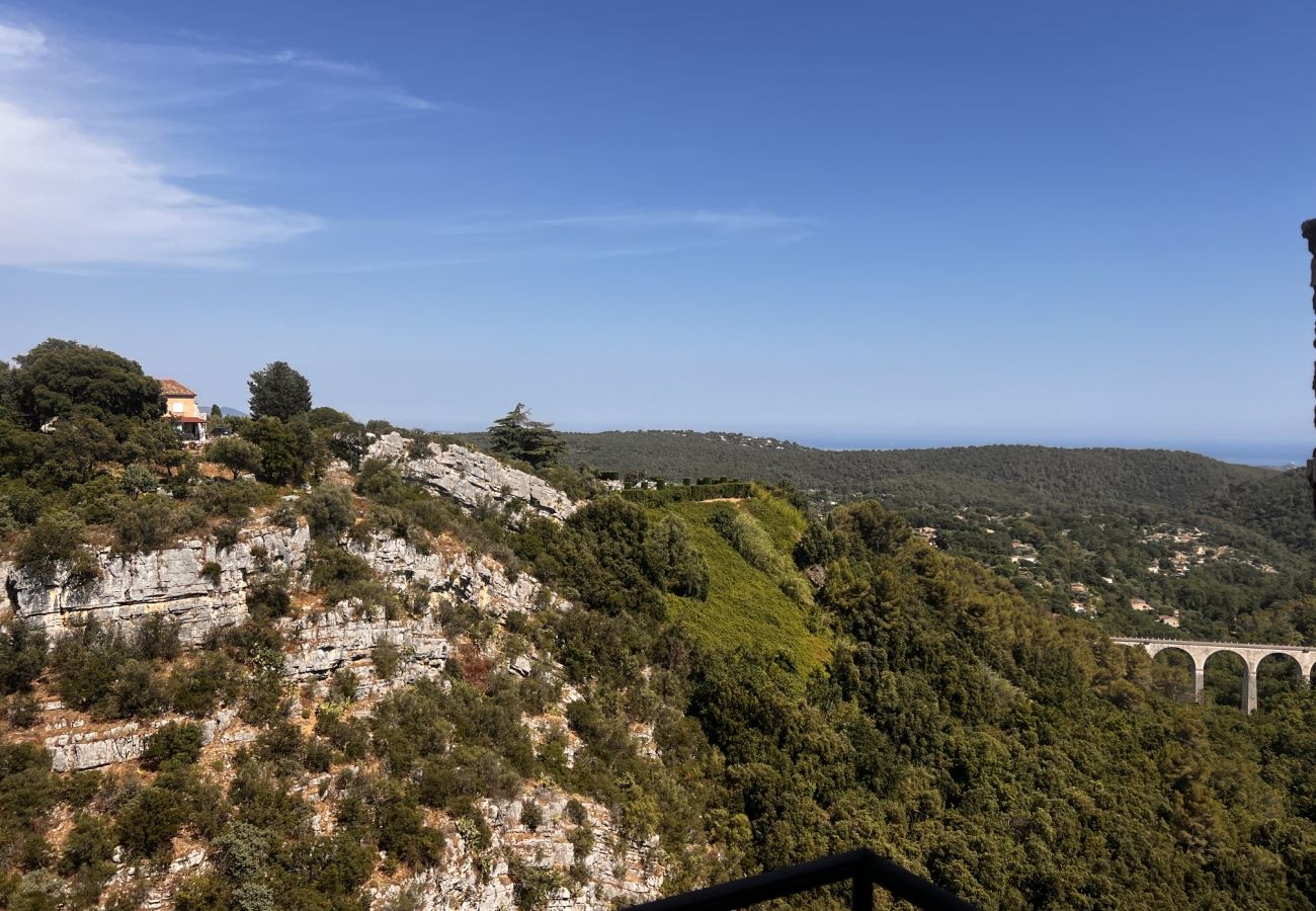 Appartement à Tourrettes-sur-Loup - APT L'HOSPITAL