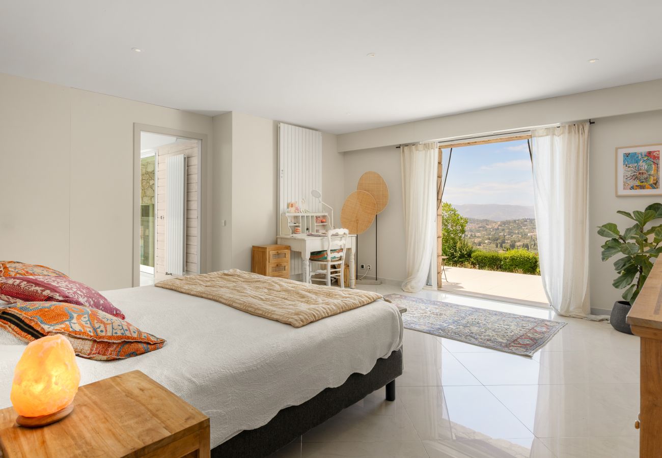 Villa à Grasse - CASA PIEDRA