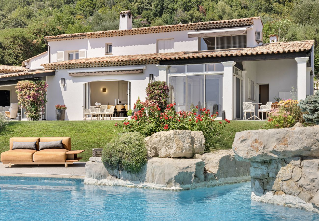 Villa à Vence - VILLA NOVA