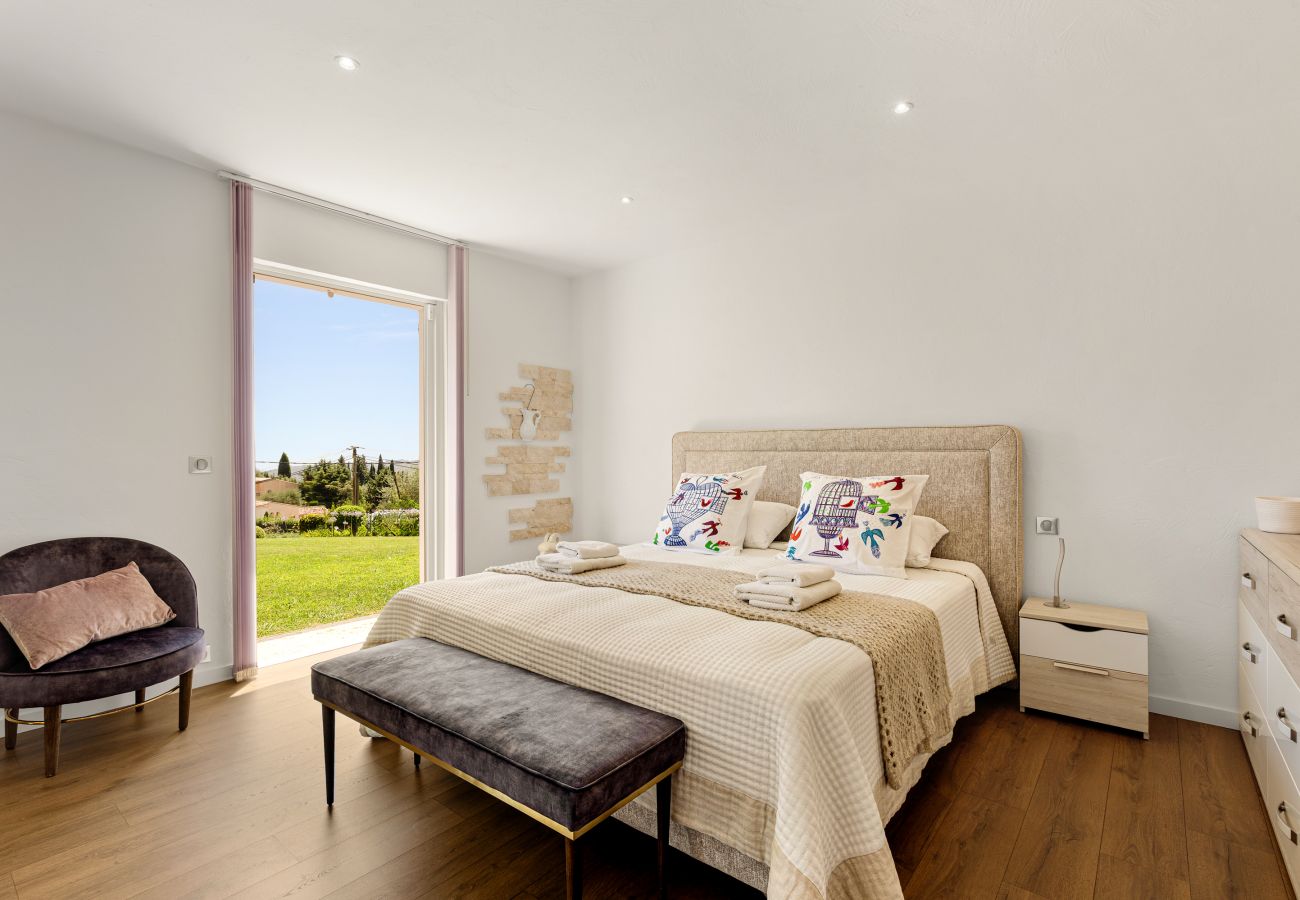 Villa à Vence - VILLA NOVA