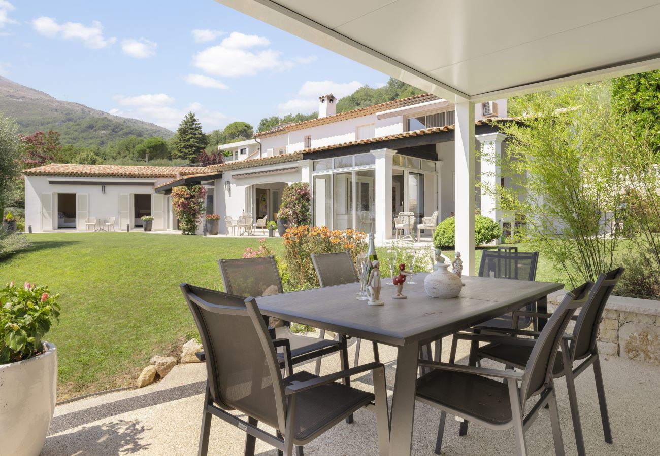 Villa à Vence - VILLA NOVA