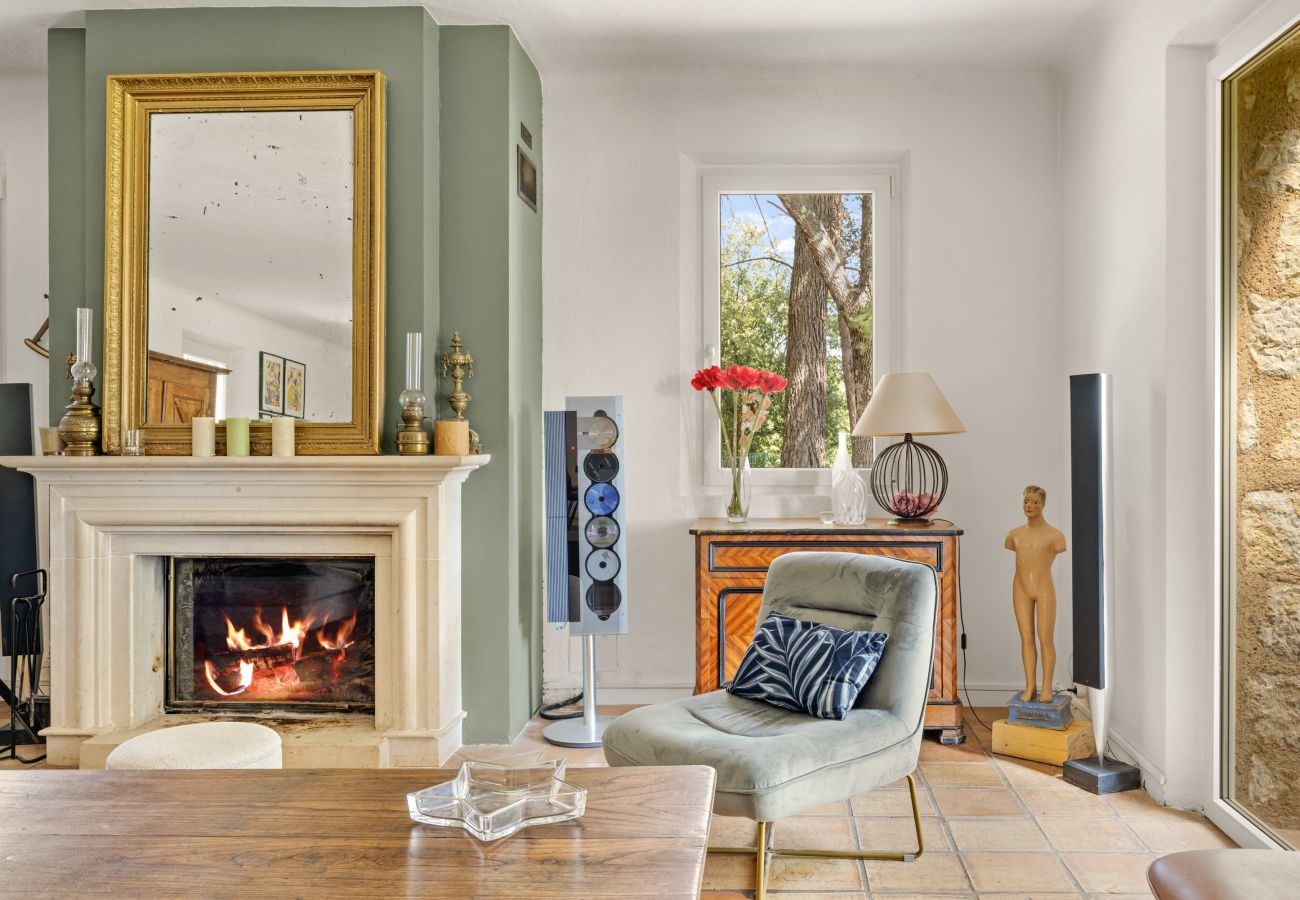 Villa à Tourrettes-sur-Loup - VILLA LES CADENASSES