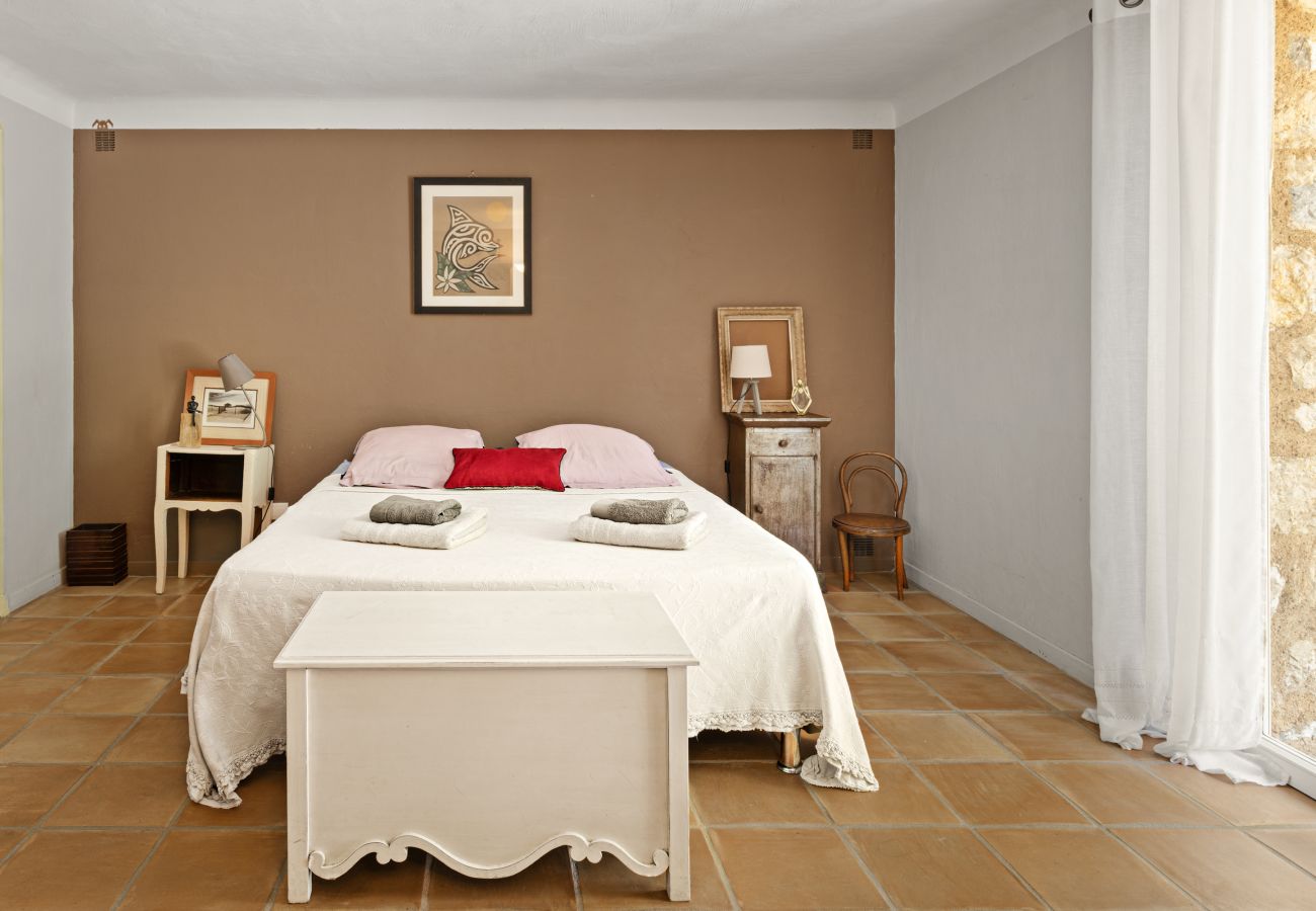 Villa à Tourrettes-sur-Loup - VILLA LES CADENASSES