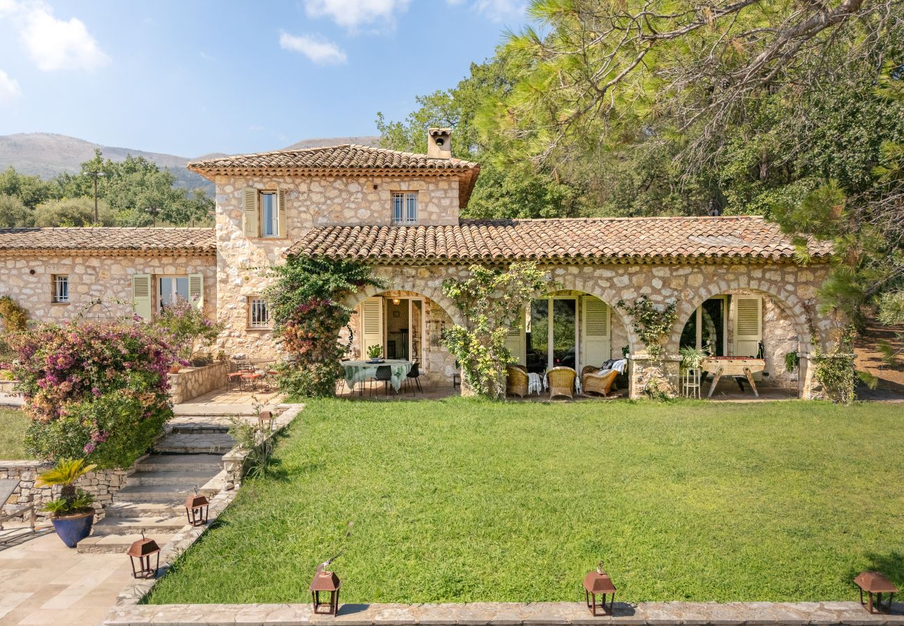 Villa à Tourrettes-sur-Loup - VILLA LES CADENASSES