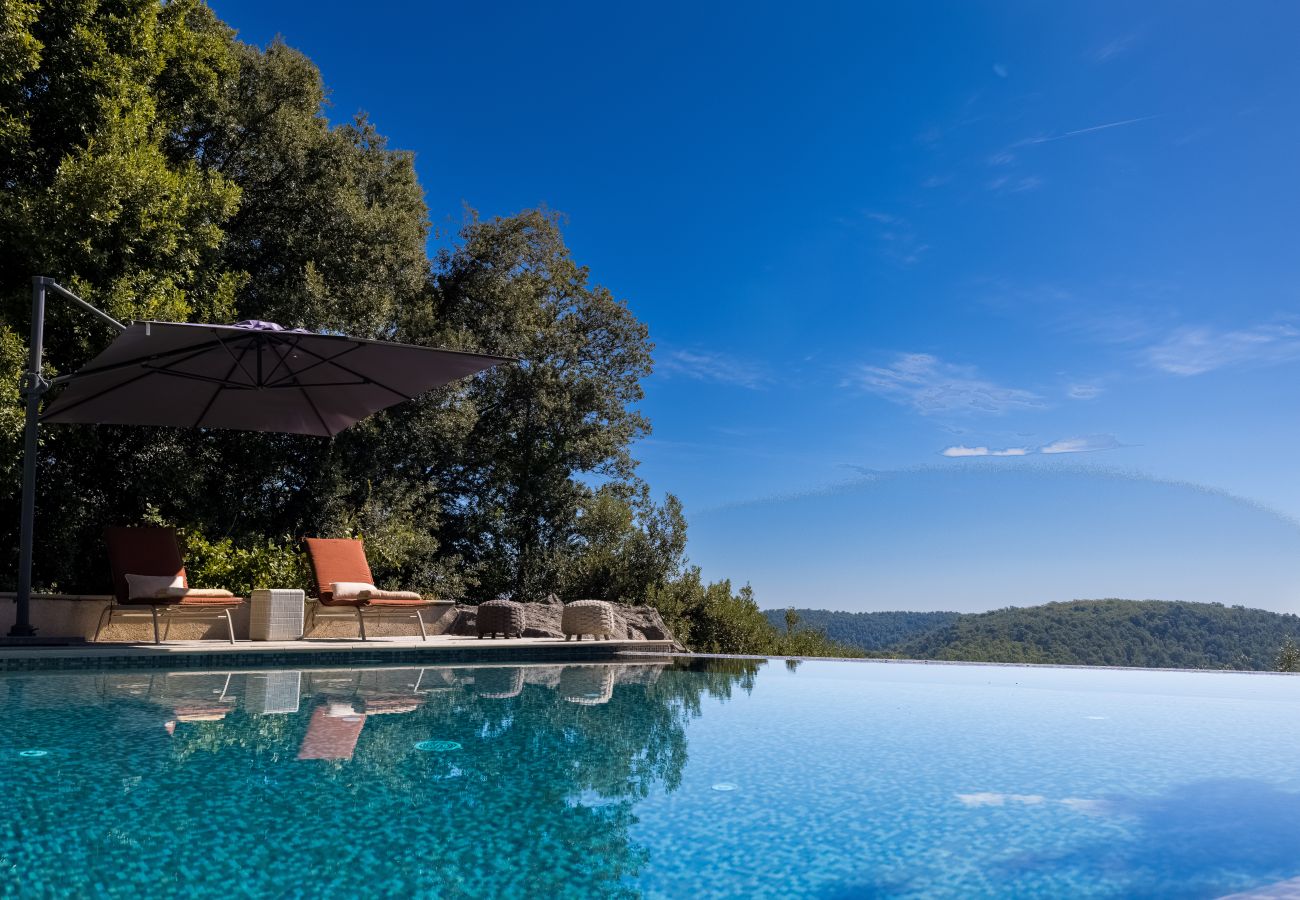 Villa à Tourrettes-sur-Loup - LA ROCHE D'OR