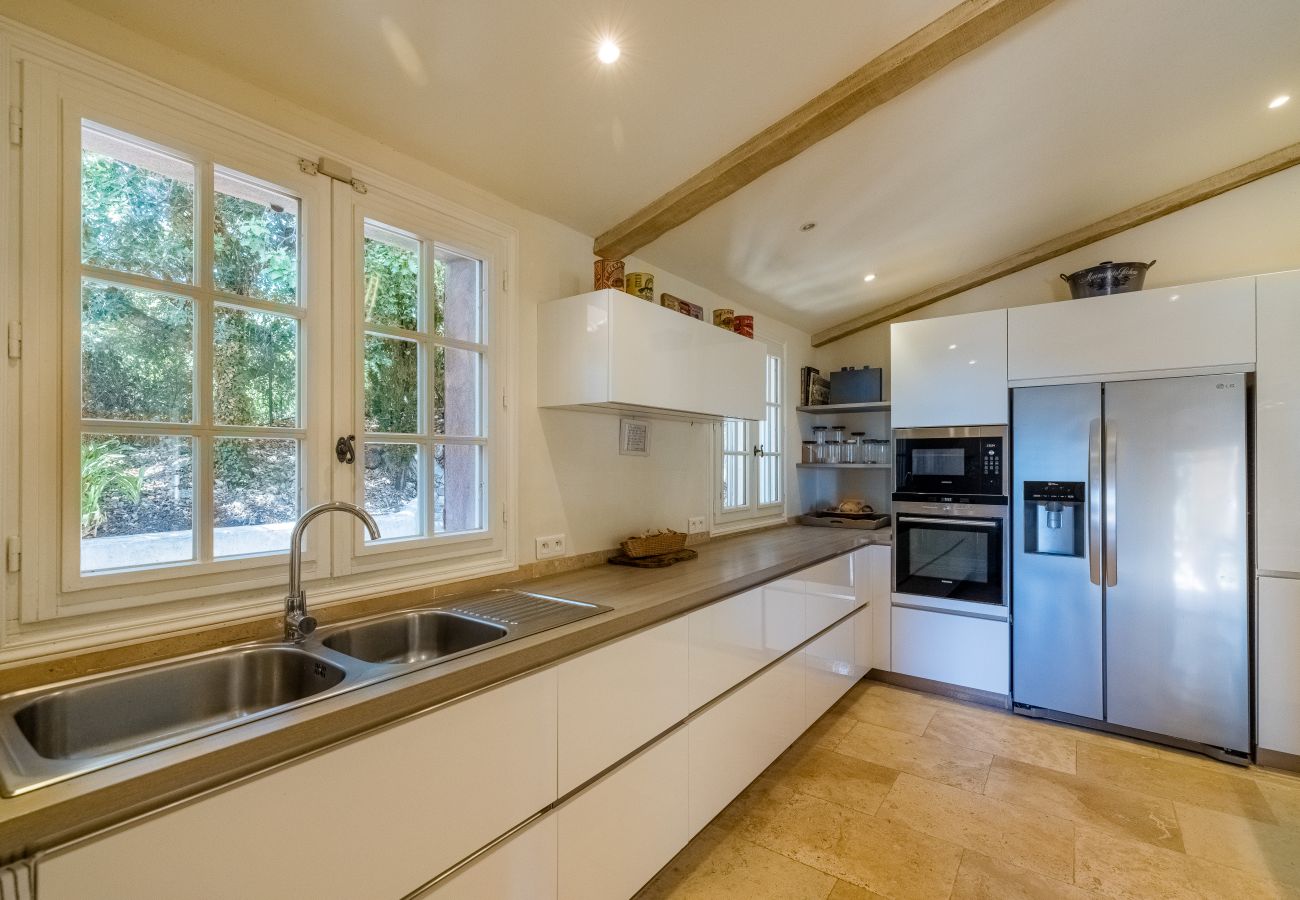 Villa à Tourrettes-sur-Loup - LA ROCHE D'OR