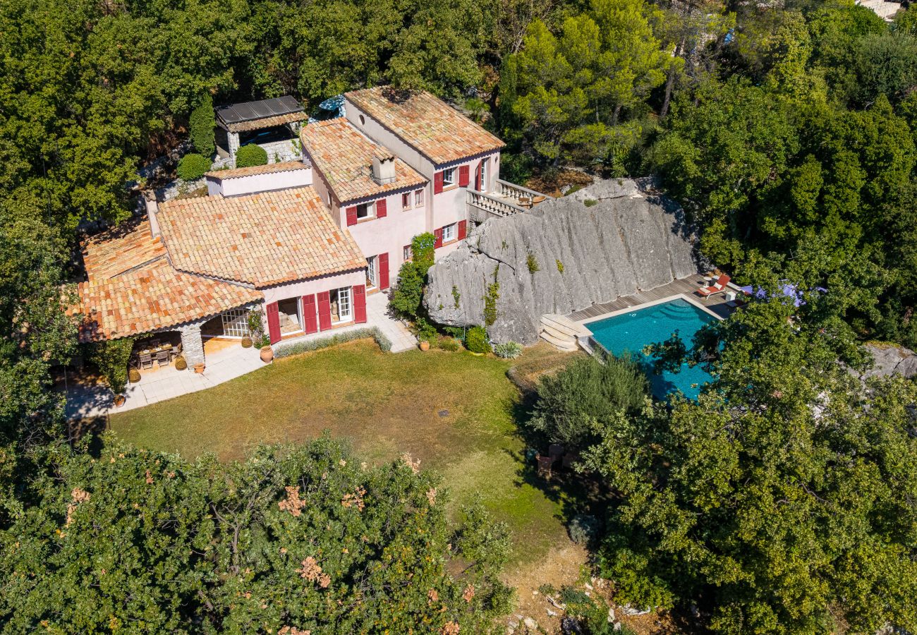 Villa à Tourrettes-sur-Loup - LA ROCHE D'OR