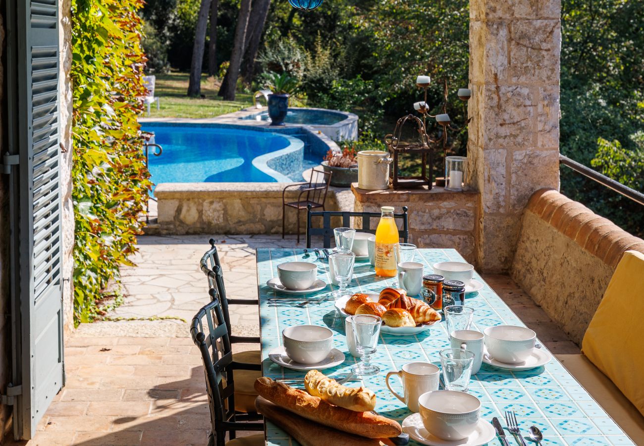Villa à Saint Paul de Vence - VILLA GARDE TEMPS